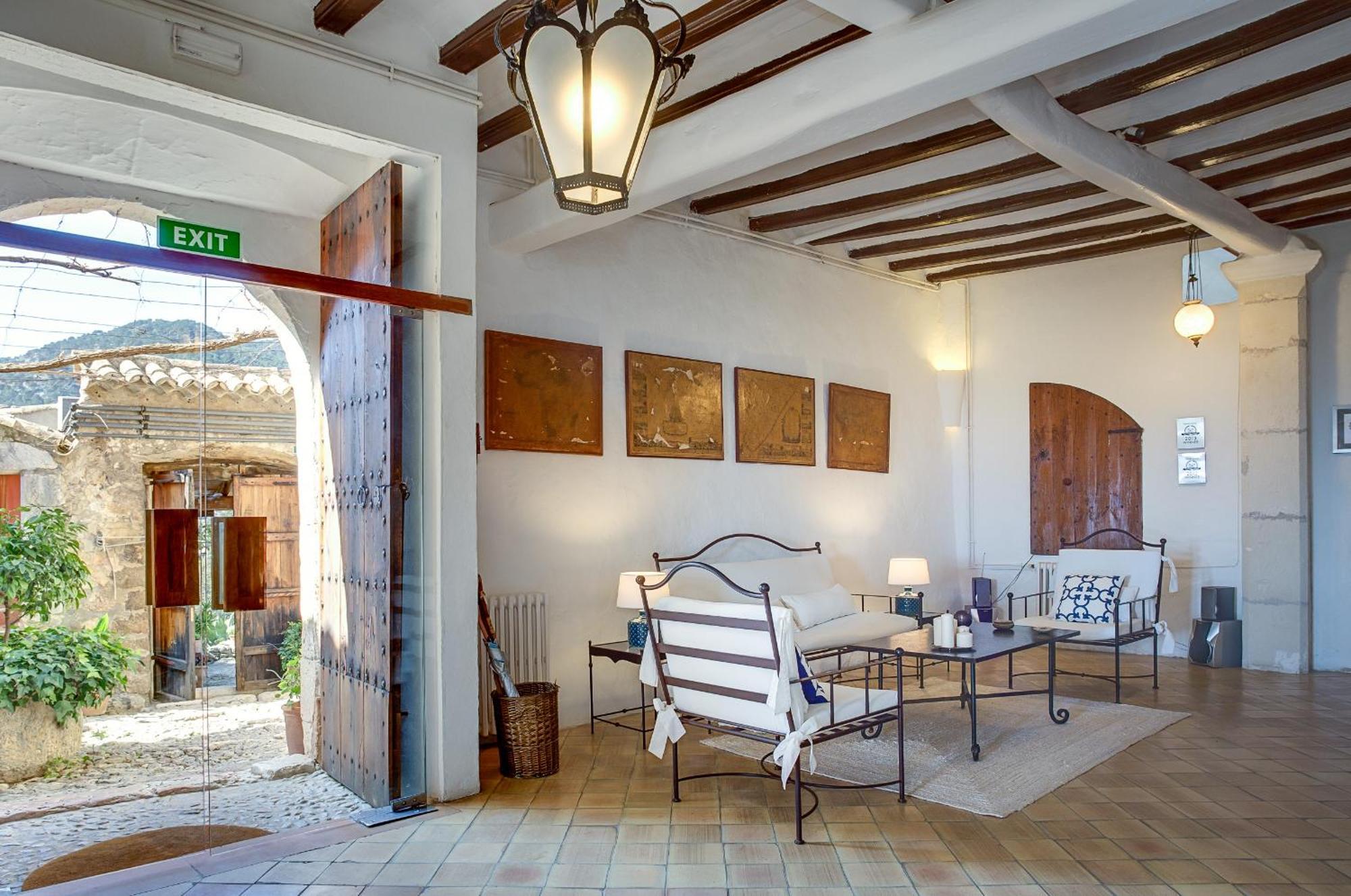 Finca Es Castell Binibona Esterno foto