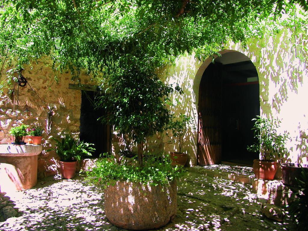 Finca Es Castell Binibona Esterno foto